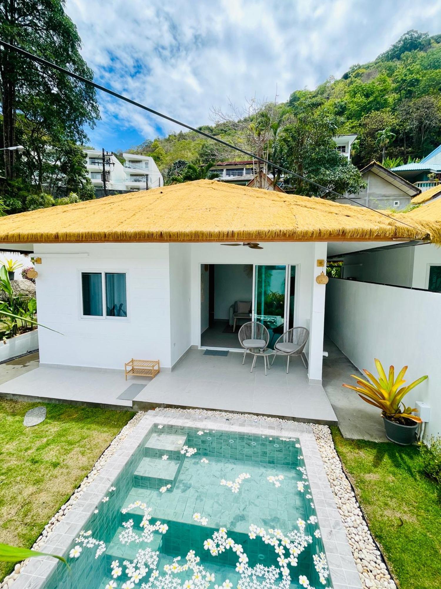 Baan Saint-Tropez Seaview Villas Kata Beach Exterior photo